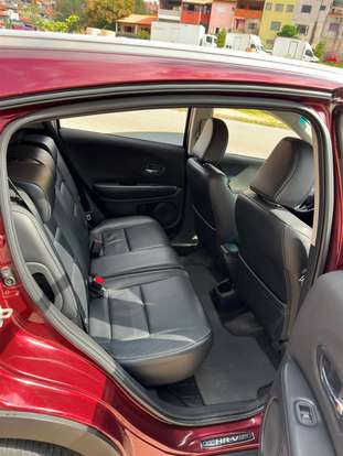 HONDA-HR-V-2016