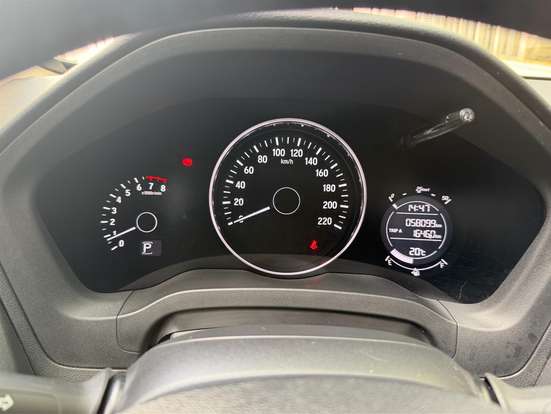 HONDA-HR-V-2015