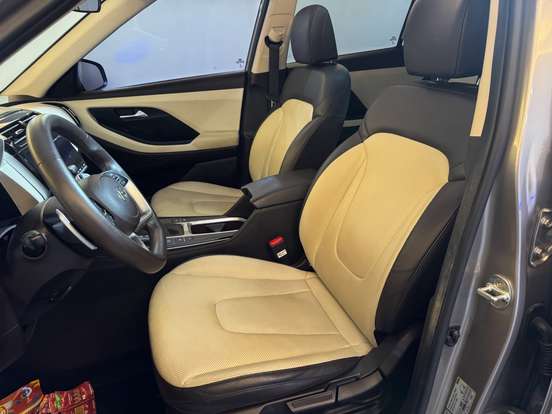 HYUNDAI-CRETA-2.0 FLEX ULTIMATE AUTOMÁTICO HYUNDAI-CRETA-2023