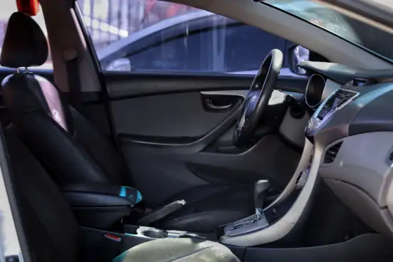 HYUNDAI-ELANTRA-2012