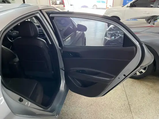 HYUNDAI-HB20-2021