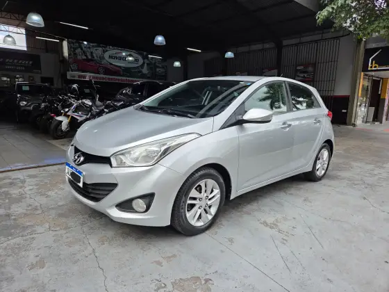 HYUNDAI HB20 1.6 PREMIUM 16V FLEX 4P AUTOMÁTICO