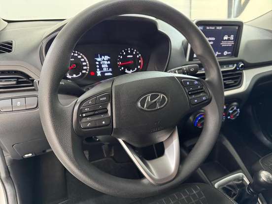 HYUNDAI-HB20-2023