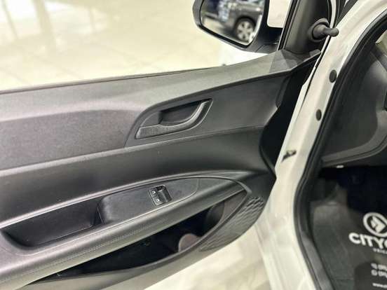 HYUNDAI-HB20-1.0 12V FLEX SENSE MANUAL HYUNDAI-HB20-2023