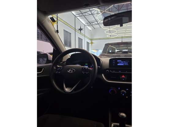 HYUNDAI-HB20-2023