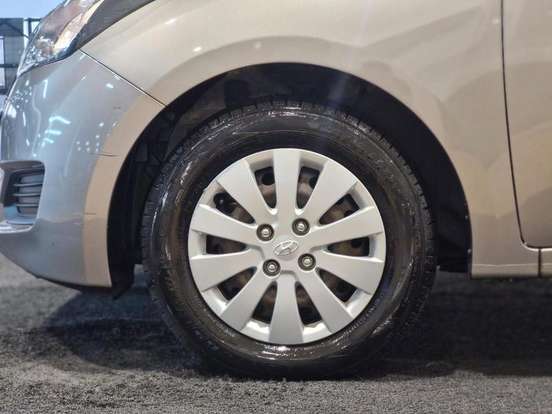 HYUNDAI-HB20-1.0 COMFORT 12V FLEX 4P MANUAL HYUNDAI-HB20-2017