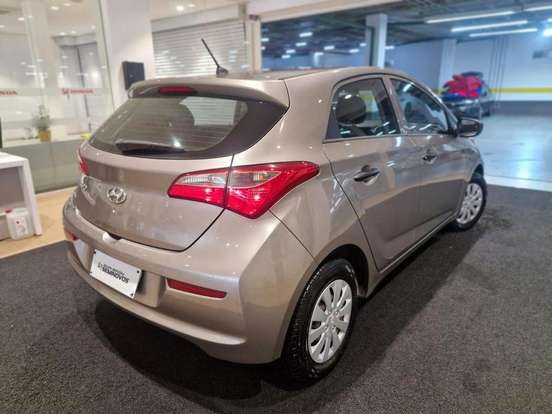 HYUNDAI-HB20-1.0 COMFORT 12V FLEX 4P MANUAL HYUNDAI-HB20-2017
