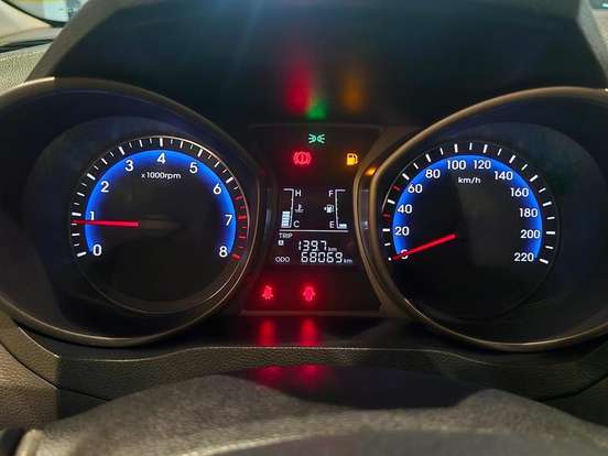 HYUNDAI-HB20-1.0 COMFORT 12V FLEX 4P MANUAL HYUNDAI-HB20-2017