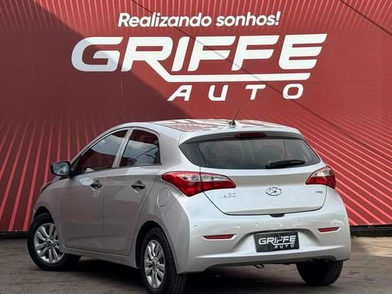 HYUNDAI-HB20-2013