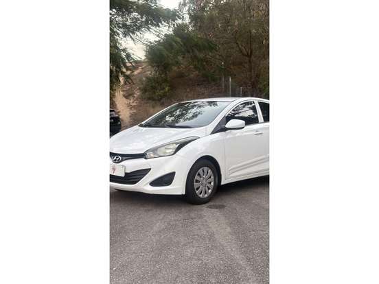 HYUNDAI-HB20-2013