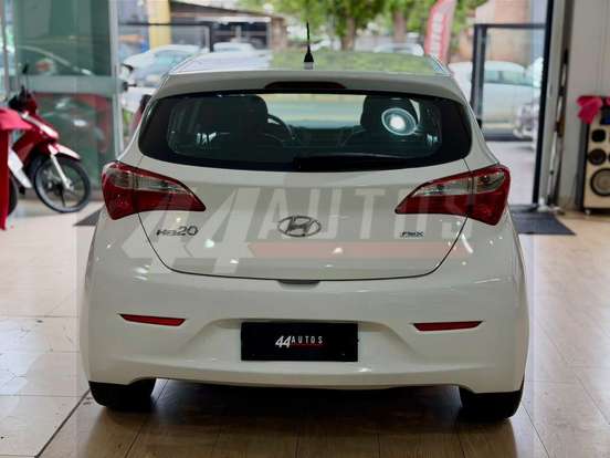 HYUNDAI-HB20-2013