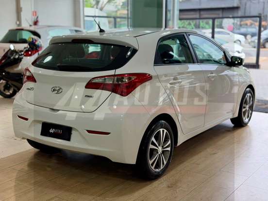 HYUNDAI-HB20-2013