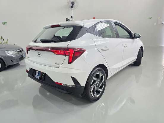 HYUNDAI-HB20-2023
