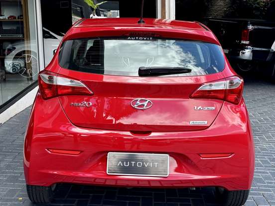 HYUNDAI-HB20-2015