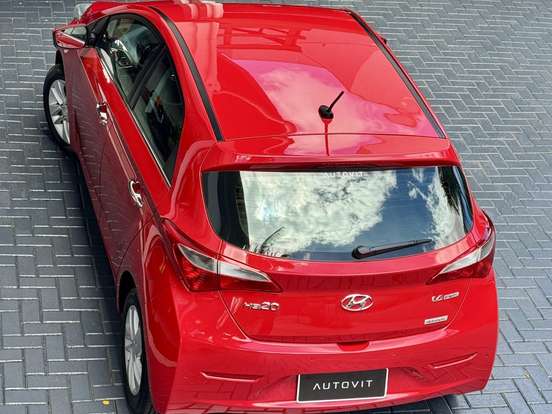 HYUNDAI-HB20-2015