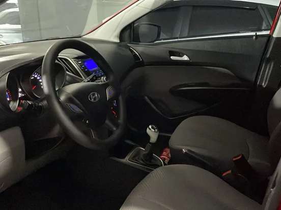 HYUNDAI-HB20-1.6 PREMIUM 16V FLEX 4P MANUAL HYUNDAI-HB20-2013