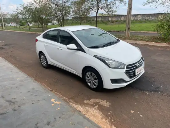 HYUNDAI-HB20S-2016