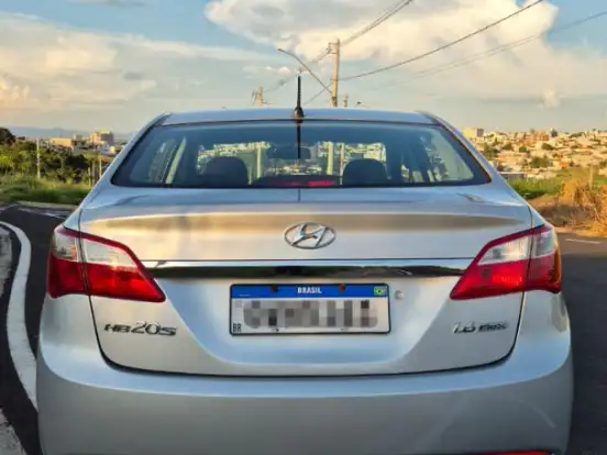 HYUNDAI-HB20S-1.6 COMFORT STYLE 16V FLEX 4P MANUAL HYUNDAI-HB20S-2013