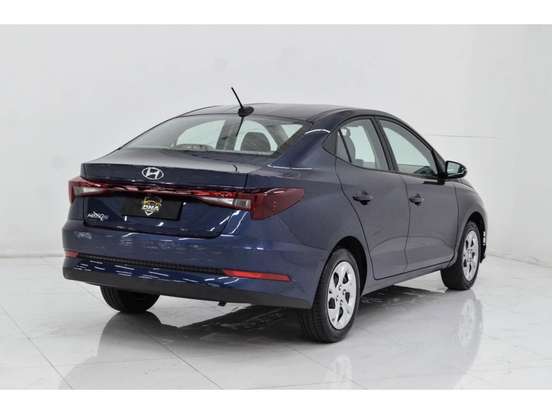 HYUNDAI-HB20S-2025