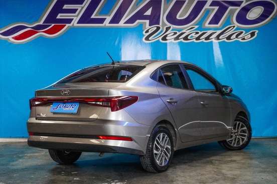 HYUNDAI-HB20S-2023