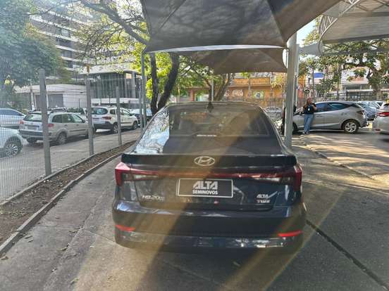 HYUNDAI-HB20S-2023