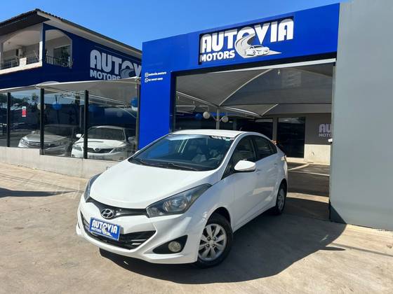 HYUNDAI HB20S 1.6 COMFORT STYLE 16V FLEX 4P AUTOMÁTICO