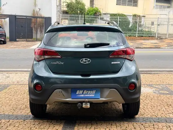 HYUNDAI-HB20X-2016