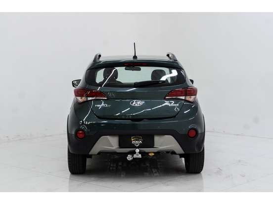 HYUNDAI-HB20X-2019