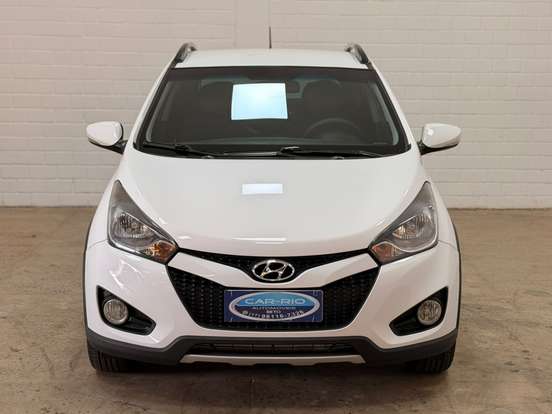 HYUNDAI-HB20X-2014