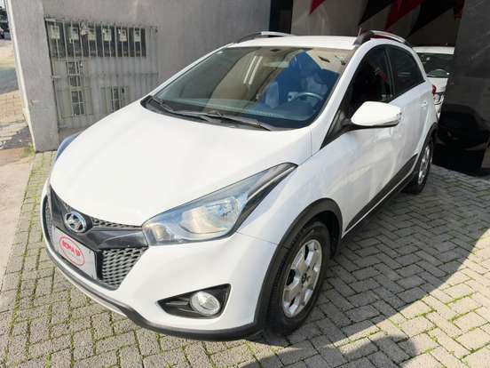 HYUNDAI-HB20X-1.6 16V STYLE FLEX 4P AUTOMÁTICO HYUNDAI-HB20X-2014