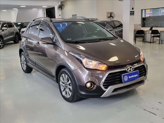 HYUNDAI-HB20X-2017