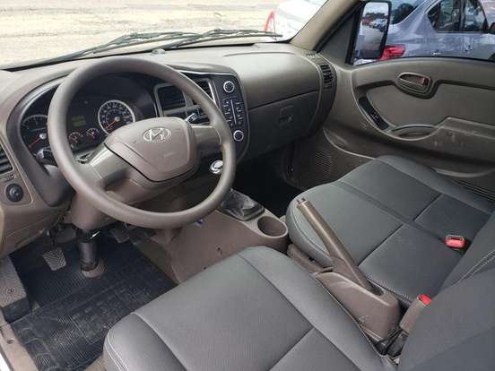 HYUNDAI-HR-2.5 LONGO SEM CAÇAMBA 4X2 16V 130CV TURBO INTERCOOLER DIESEL 2P MANUAL HYUNDAI-HR-2021