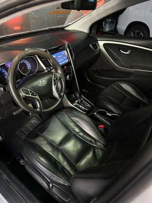 HYUNDAI-I30-1.6 MPFI 16V FLEX 4P AUTOMÁTICO HYUNDAI-I30-2012