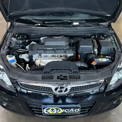 HYUNDAI-I30-2010