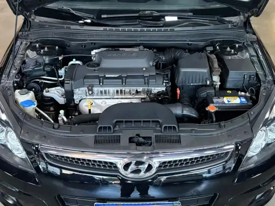 HYUNDAI-I30-2.0 MPFI GLS 16V GASOLINA 4P AUTOMÁTICO HYUNDAI-I30-2010