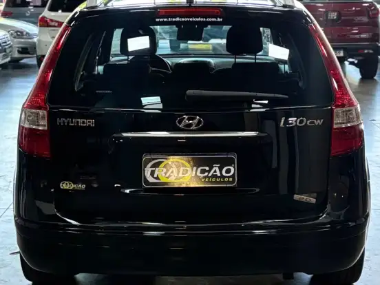 HYUNDAI-I30-2.0 MPFI GLS 16V GASOLINA 4P AUTOMÁTICO HYUNDAI-I30-2010