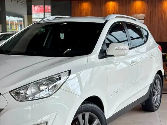 HYUNDAI-IX35-2.0 MPI 4X2 16V FLEX 4P MANUAL HYUNDAI-IX35-2012