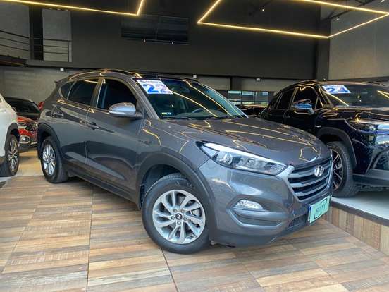 HYUNDAI-TUCSON-2021
