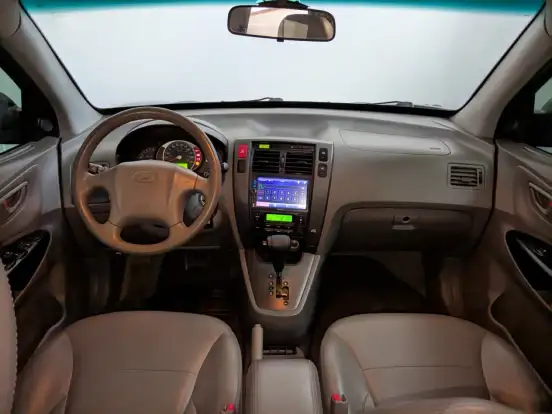 HYUNDAI-TUCSON-2.0 MPFI GLS 16V 143CV 2WD FLEX 4P AUTOMÁTICO HYUNDAI-TUCSON-2016