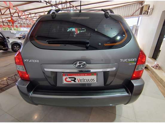 HYUNDAI-TUCSON-2015