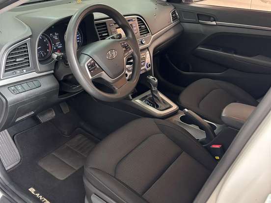 HYUNDAI-ELANTRA-2.0 16V FLEX 4P AUTOMÁTICO HYUNDAI-ELANTRA-2016