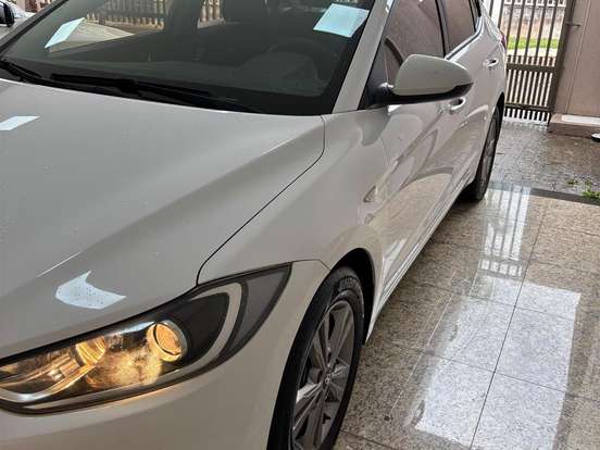 HYUNDAI-ELANTRA-2.0 16V FLEX 4P AUTOMÁTICO HYUNDAI-ELANTRA-2016