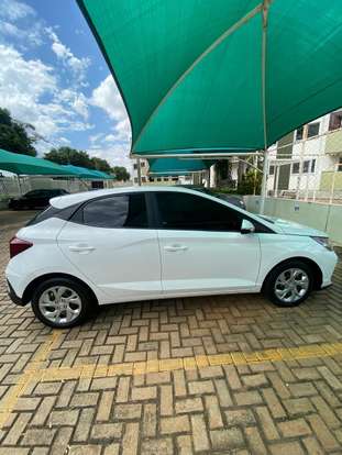 HYUNDAI-HB20-2022