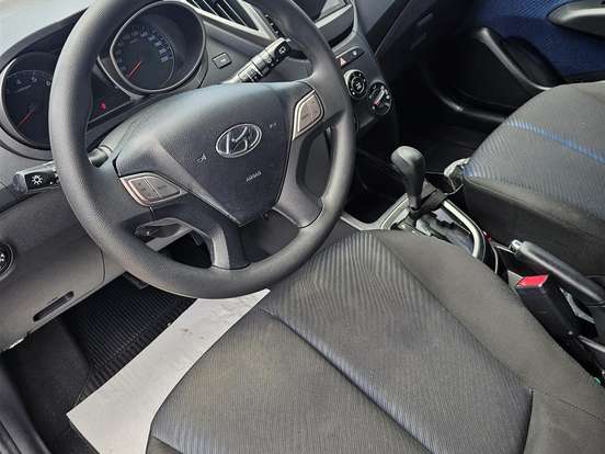 HYUNDAI-HB20-1.6 COMFORT STYLE 16V FLEX 4P AUTOMÁTICO HYUNDAI-HB20-2012