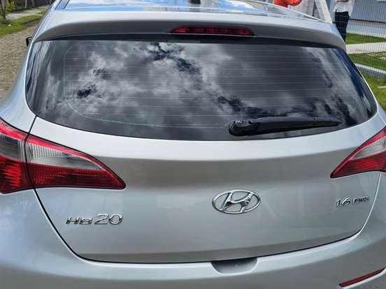 HYUNDAI-HB20-1.6 COMFORT STYLE 16V FLEX 4P AUTOMÁTICO HYUNDAI-HB20-2012
