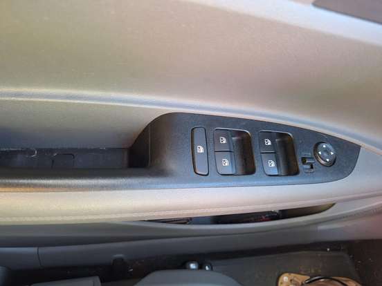 HYUNDAI-HB20S-2025