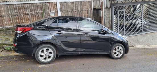 HYUNDAI-HB20S-2016