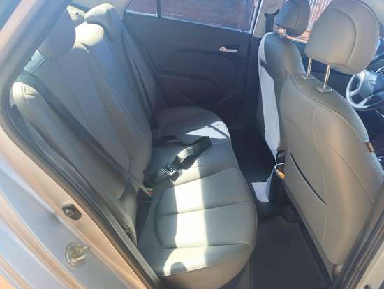 HYUNDAI-HB20S-1.6 PREMIUM 16V FLEX 4P AUTOMÁTICO HYUNDAI-HB20S-2017