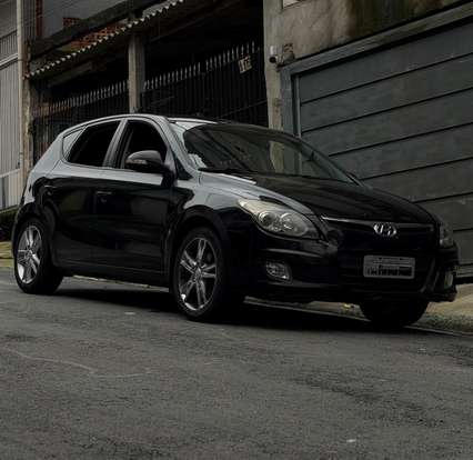HYUNDAI-I30-2011
