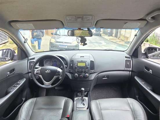 HYUNDAI-I30-2.0 MPFI GLS 16V GASOLINA 4P AUTOMÁTICO HYUNDAI-I30-2011